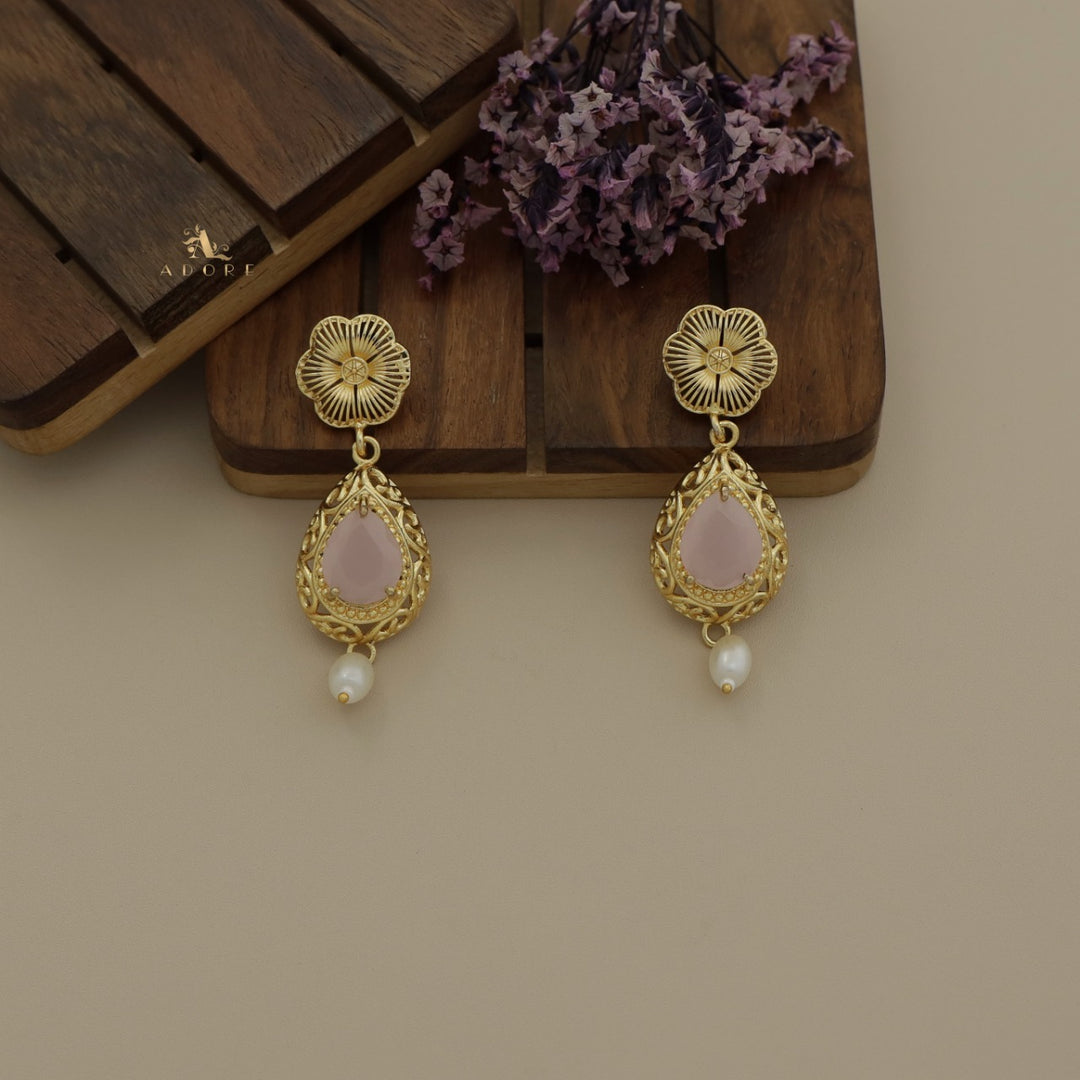 Flora Arissa Glossy Pearl Earring