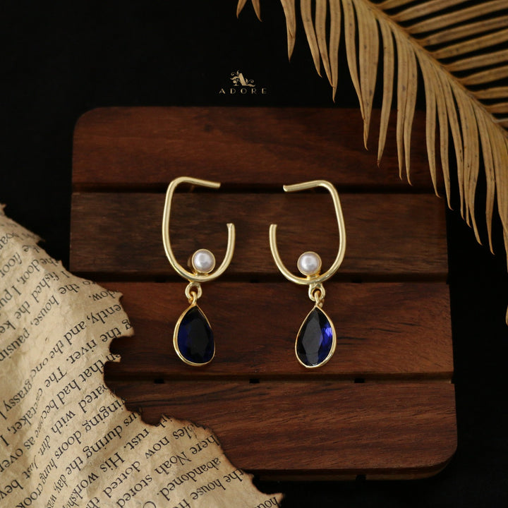 Oni  Golden J Pearl Glossy Drop Earring