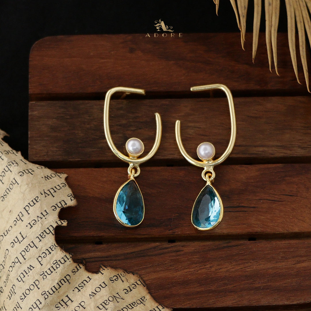 Oni  Golden J Pearl Glossy Drop Earring