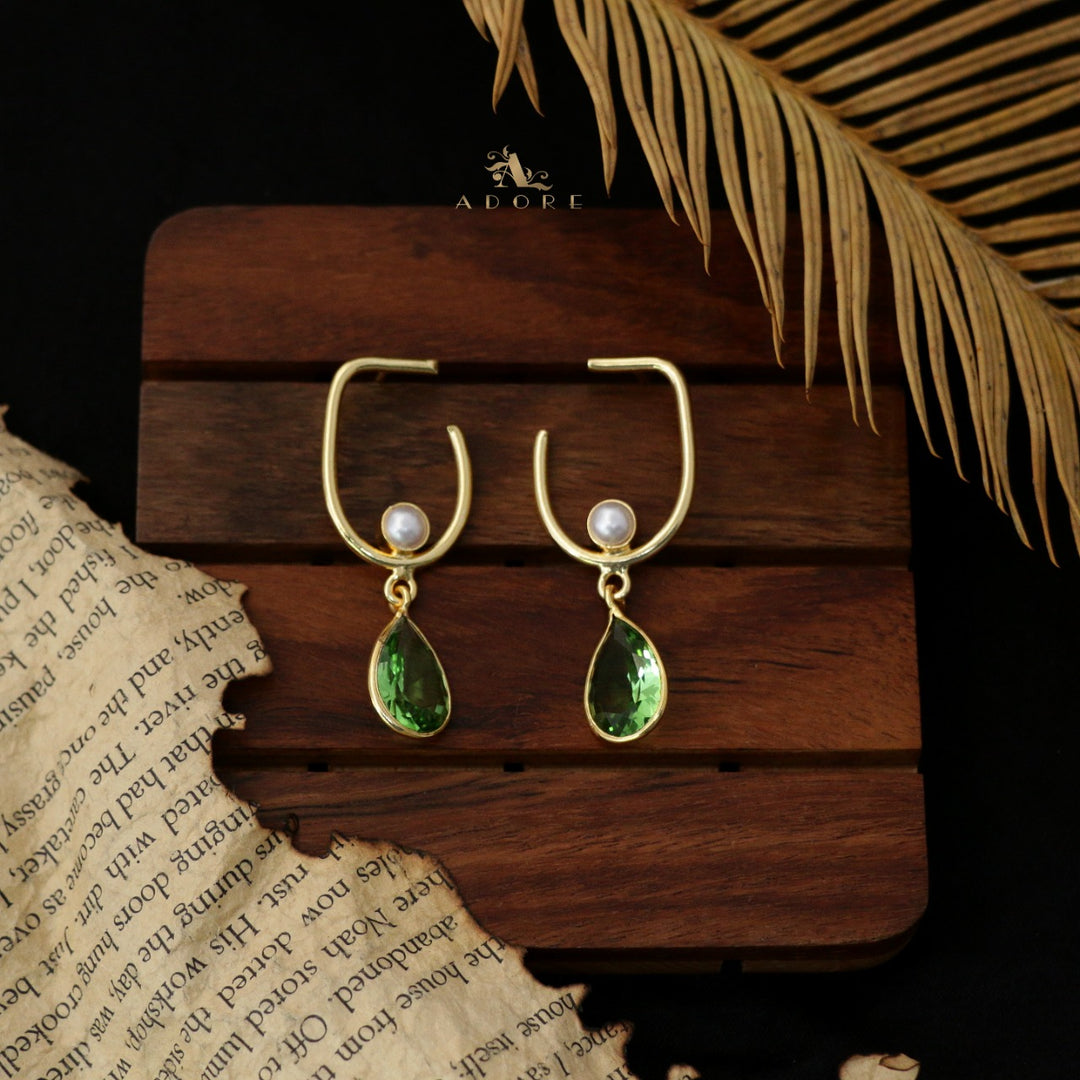 Oni  Golden J Pearl Glossy Drop Earring