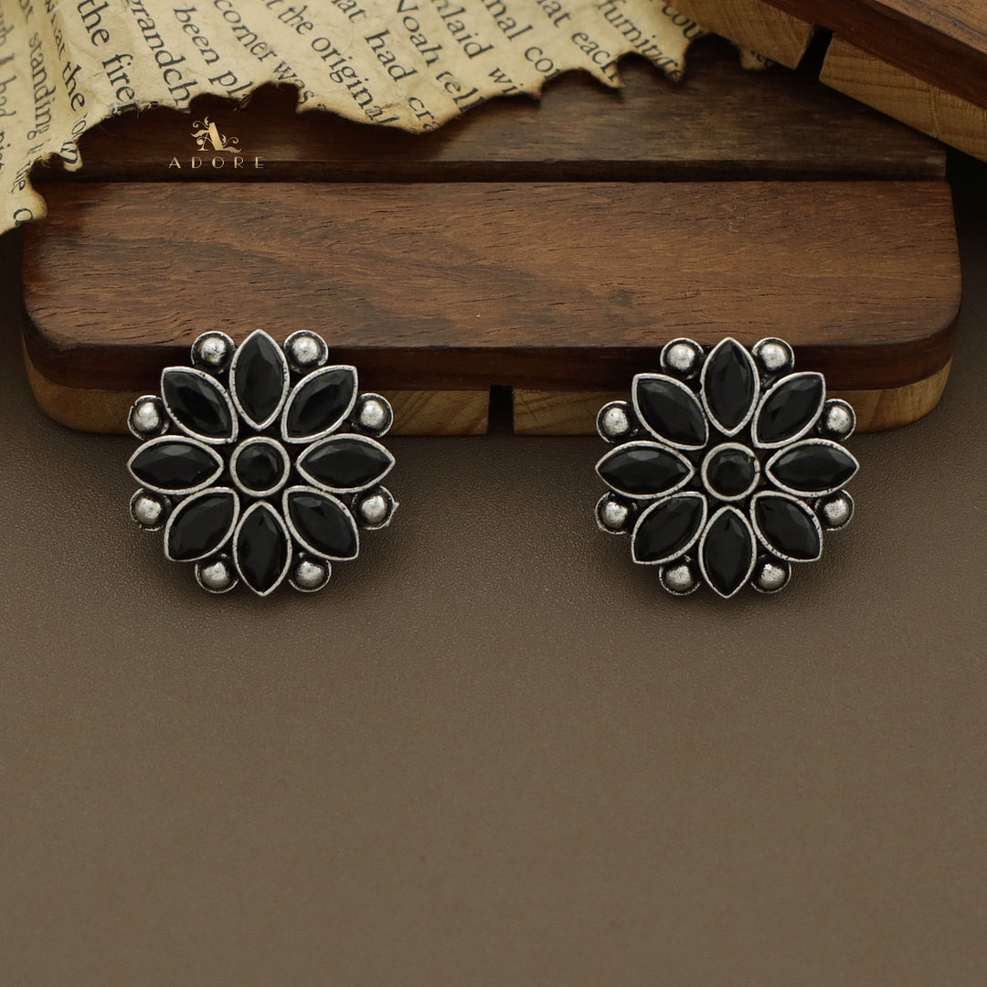 Angela Flower Earring