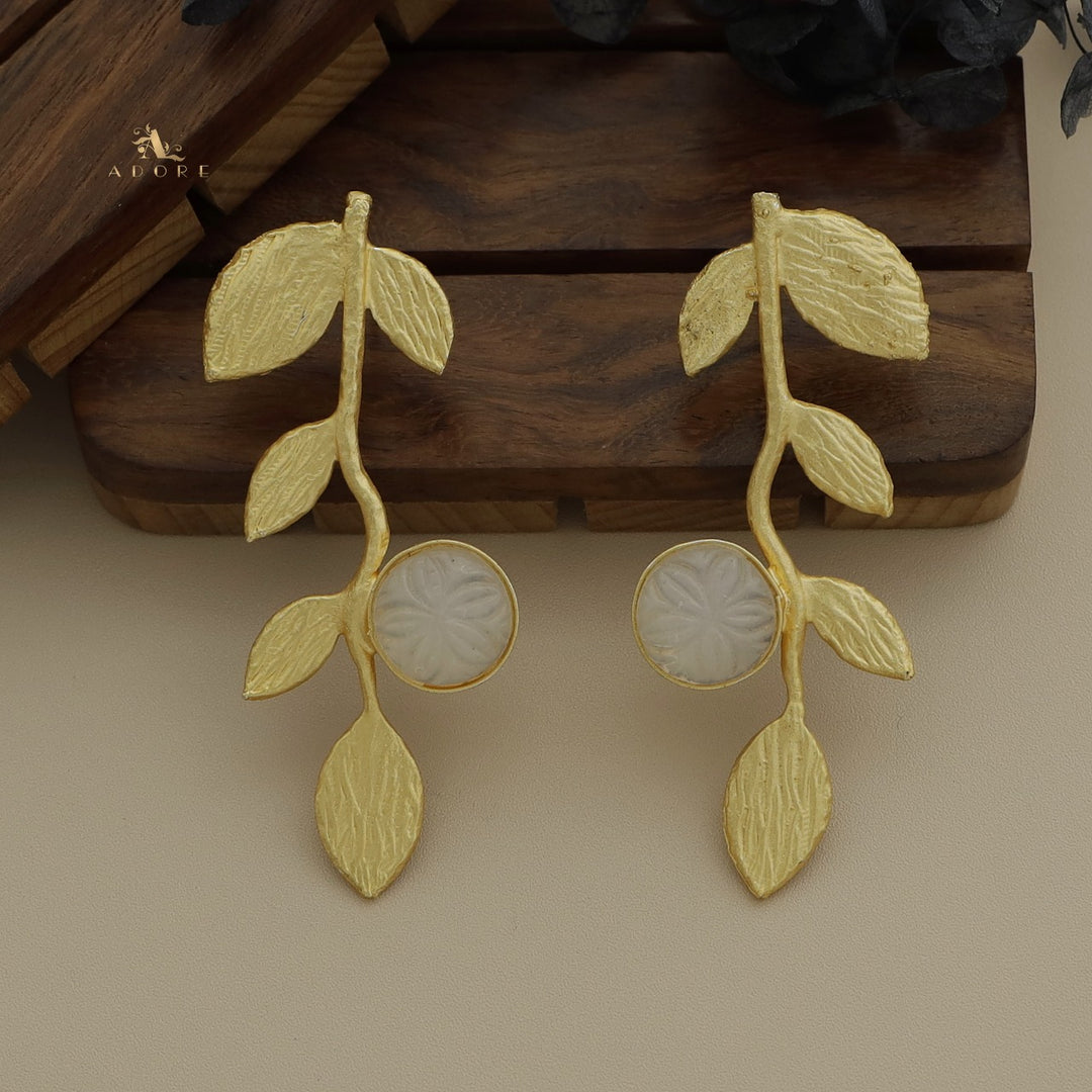 Carved Leafy Branch Earring