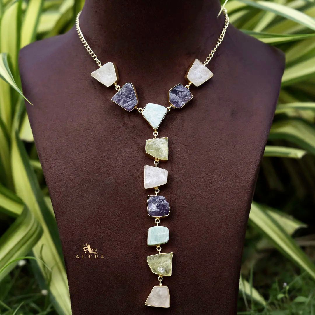 Sanemi Raw Stone Neckpiece